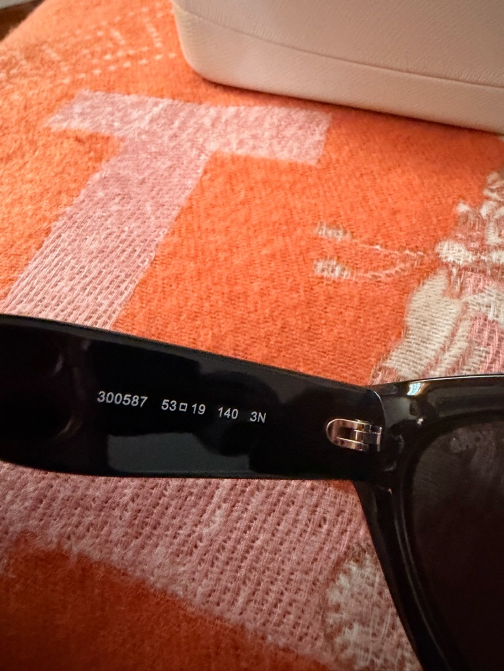 Michael Kors Black Cat-Eye Sunglasses with Dark Lenses - Picture 6 of 7
